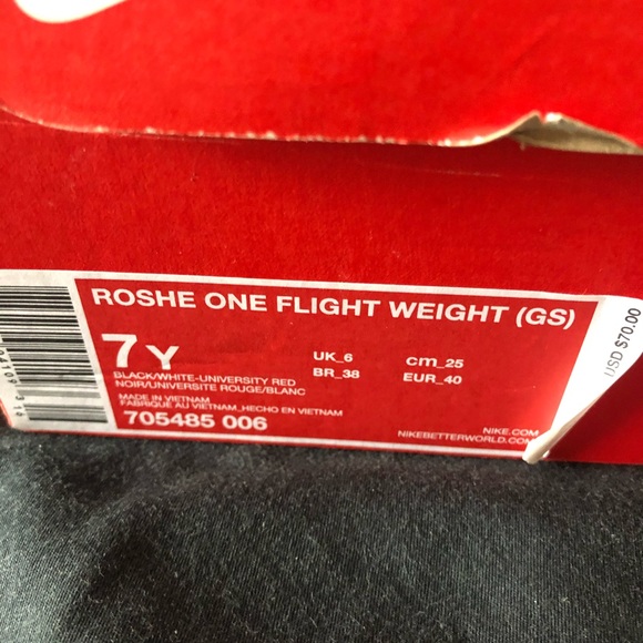 Nike Roshe Sneakers - Picture 3 of 3